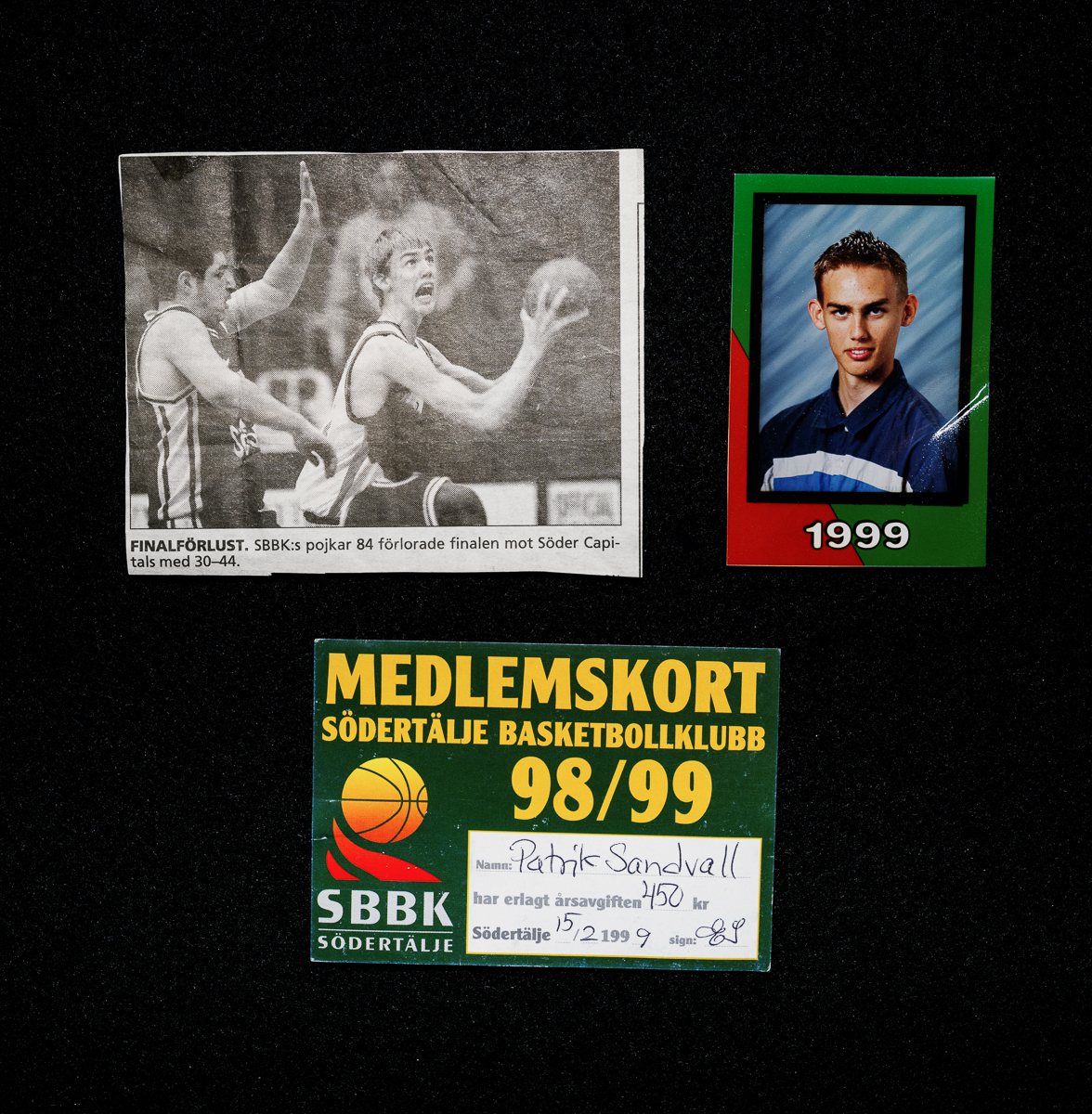 Patriks foton och tidningsurklipp från 1999.